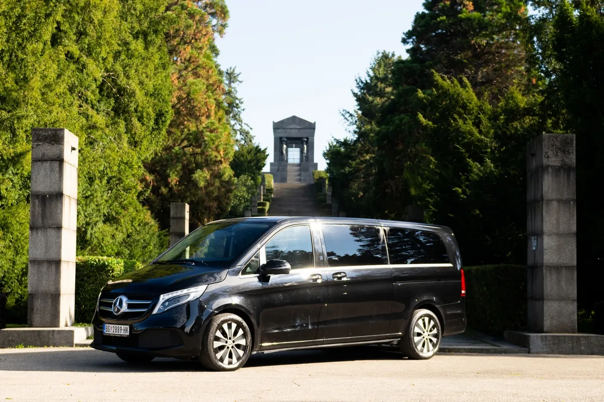 Mercedes-Benz Vito Tourer — Grand Solutions